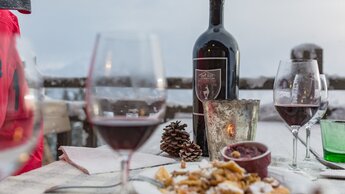 Kaiserschmarren und Rotwein im Winter | © David Innerhofer Mittersill Plus